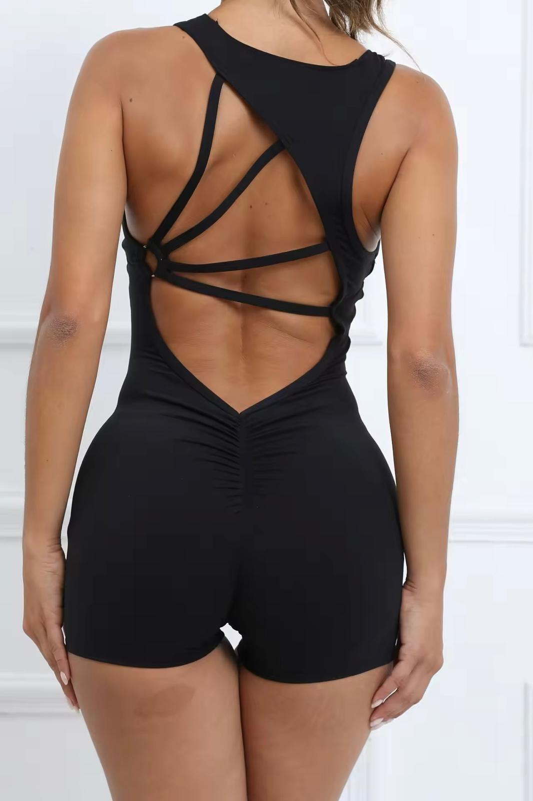asimetrik-buzgulu-kisa-jumpsuit-837-a2 Asimetrik Büzgülü Kısa Jumpsuit - Siyah - Görsel 1