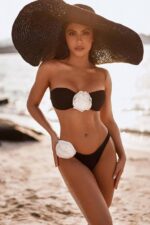 Cindy Straplez Güllü Bikini - Siyah - Görsel 2