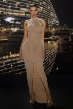 İrina Omzu Açık Elbise - Bej - Görsel 4