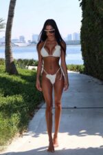 Natalia Güllü Üçgen Bikini - Beyaz - Görsel 7